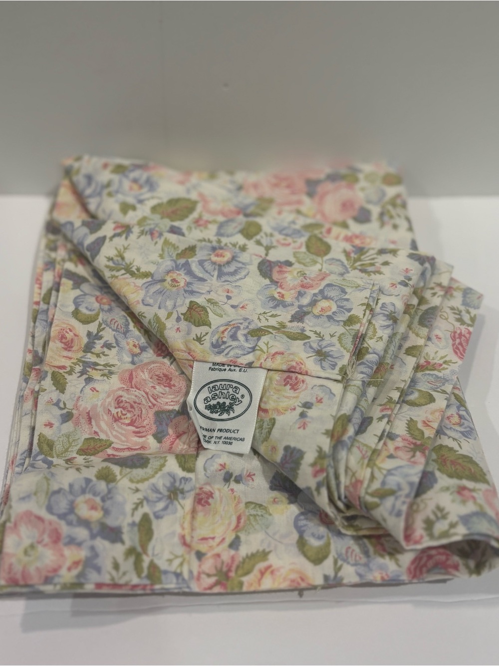 Vtg Laura Ashley Sycamore Quartet Floral Valance 18x83” Yellow Pink Cottagecore
